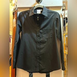 Finley Button down shirt pocket XS NWOT